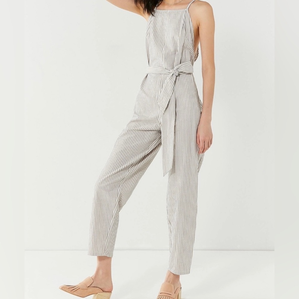 Six crisp days jumpsuit stripped romper size Small